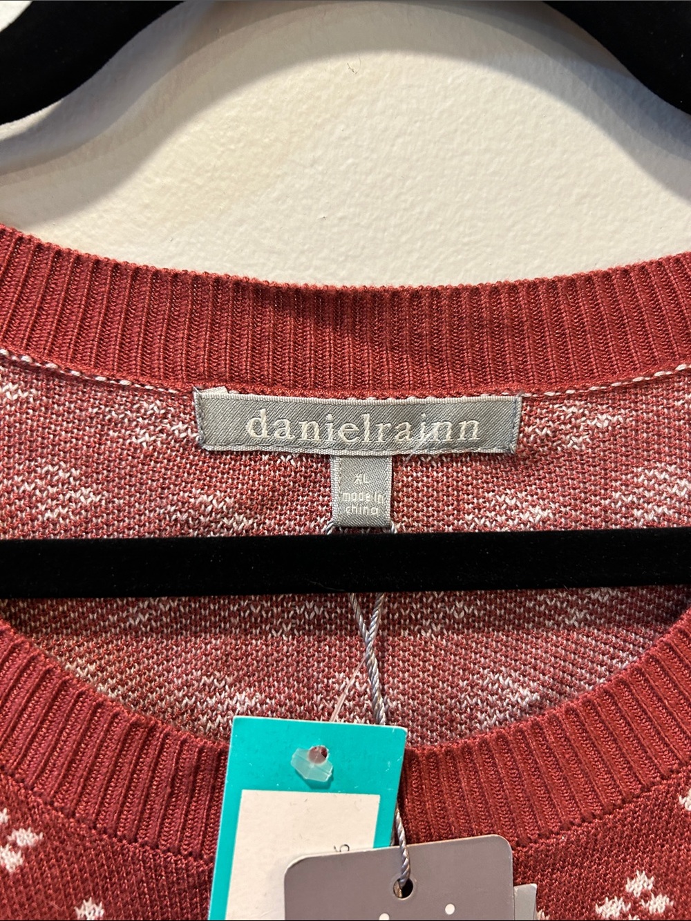 Daniel Rainn Rust Red Short-Sleeve Knit Top with White Dot Pattern - Picture 4 of 6